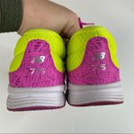 New Balance  775 Running Shoes Size 7 Photo 4