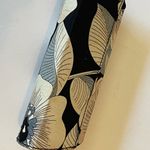 Vera Bradley  sunglasses case Photo 1