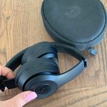 Beats by Dre Wireless Photo 1