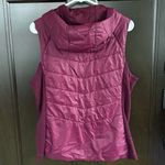 Smartwool EUC  Smartloft Hooded Vest Burgundy Size Large Photo 8
