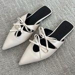 Antonio Melani NWOT 100% genuine leather cream pointy toe bow mule designer Photo 0