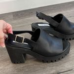 Steve Madden Black Leather  Platform Sandals Photo 6