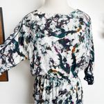 Rebecca Minkoff NWT Silk Sunny Dress in Broken Glass Print size 2 Photo 4