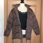 Old Navy Women’s Puffer Coat Zip Up with Hidden Hood Brown •Size Large Photo 6