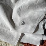 Lululemon  Women's White Skirt Photo 2