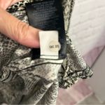 Norma Kamali Button down shirt dress in snake print 2023 stretch retro chic LG Photo 7