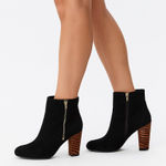 Guess Black Velvet Ankle Boot Animal Print Pony Hair Heel Size 8 Booties GGEMIT Photo 0