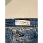 Abercrombie & Fitch Abercrombie Fitch The 90s Relaxed Jean High Rise Medium Wash Women's Size 18 Photo 1