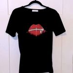 Zipped Lips Vinyl Short Sleeve Tee Black Size M Photo 0