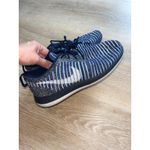 Nike  Roshe Two Flyknit Women's Running Shoes 7.5 blue athletic‎ sneakers Photo 2