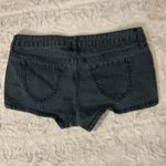 City Streets  shorts size 7 Photo 8