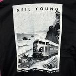 Neil Young In Concert Tour Tshirt size XL Photo 3