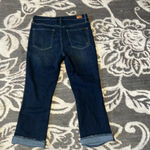 Seven7 Seven cropped jeans. Like new. Size 8. Stretchy. Photo 4