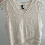 H&M Knit Cream Vest  Photo 0