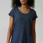 Athleta  Womens Stratis‎ Scoop Neck Tee T-Shirt in Dress Blue Heather Size medium Photo 0
