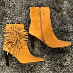 Predictions 🌺 VINTAGE TAN SUEDE FRINGE ANKLE BOOT SIZE 5.5🌺 Photo 1