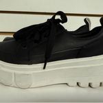 Sorel Caribou X Waterproof Chunky Platform Sneaker Size 9 Black & White Leather Photo 4