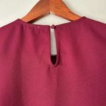 Gilli Burgundy Feather Trim Shift Dress Size Medium Red Photo 9