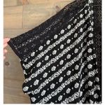 Aeropostale  Black & White Crochet Back Shrug One Size Photo 4