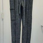 Celestial Bodiez Legging in Marled Gray with Side Pocket Photo 0