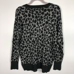 Isaac Mizrahi  animal print sweater‎ Photo 7