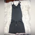 SKIMS Everyday Sculpt Above Knee Bodysuit – Onyx, Size Large (NWOT) Photo 3
