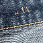 White House | Black Market The Slim Crop jeans size 14 Photo 7