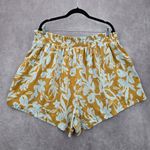 Ava & Viv  Yellow White Linen Pull Up Shorts Plus 2X Photo 1