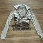 I am gia  flower cut out wrap around top Photo 0