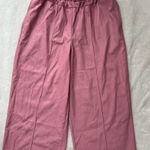 EXPRESS  Pink Faux Leather, Elastic Waist Band, Wide Leg, Cropped Pants. Photo 0