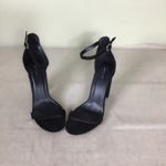 Pretty Little Thing Pretty little things Women’s faux suede Strappy sandals Sz 9 EUC (worn once) Photo 2