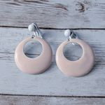 Vintage Clip On Earrings Retro Light Pink & White Photo 1