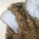 BB Dakota Faux Fur Vest – Fox Brown and Black | Size Small Photo 11