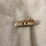 LA BOUTIQUE Wool Wrap cream Skirt with Horn button closing size 6 Photo 7