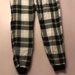 Make + Model  Flannel Pajama Bottoms  Photo 1