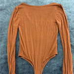 Lulus  Deep V-Neck‎ Brown Long Sleeve Bodysuit Photo 5