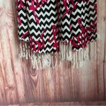 Unbranded Black & White Zig Zag Stripe Chevron Pink Flirt Graphic Scarf Photo 2