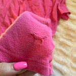 PINK - Victoria's Secret tshirt Photo 2