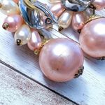 Vintage Clip On Earrings Photo 6