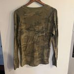 Alternative Apparel  Women's Green Camo Crewneck Sweatshirt Size M Photo 1