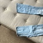 Madewell  “The Perfect Vintage Jean” in Lightwashed Denim Size 23 Photo 2