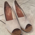 Toms  Women's Classic Espadrille Wedge Sandal 9 Photo 0