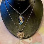 Disney ’s Frozen vintage pendant necklace bundle (2 rare pieces) Photo 0