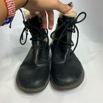 UGG  caspia 1932 black leather boots Sherpa lined lace up women’s size 10 winter Photo 2