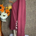 Doe & Rae ✅3/$30✅ NWT  Burgundy Hi-Low Side Lattice Slits Long Sleeve Top | MEDIUM | Photo 5