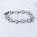 Premier Designs Vintage Clasp Bracelet Flowers with Iridescent Gems Photo 4