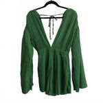 Pretty Little Thing Green Women's 2 Pleated Shorts Romper Beach Summer Feminine Photo 2