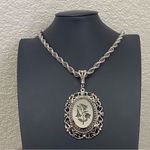 Whiting & Davis Vintage  Black Glass Intaglio Flowers Pendant Silvertone Necklace Photo 4