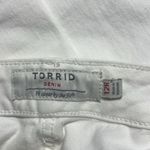 Torrid  Boyfriend Jean Sz 12 Vintage Stretch White Distressed Vacation Summer Photo 6
