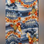 VTG Retro BW Sport Hawaii Print Mid Photo 6